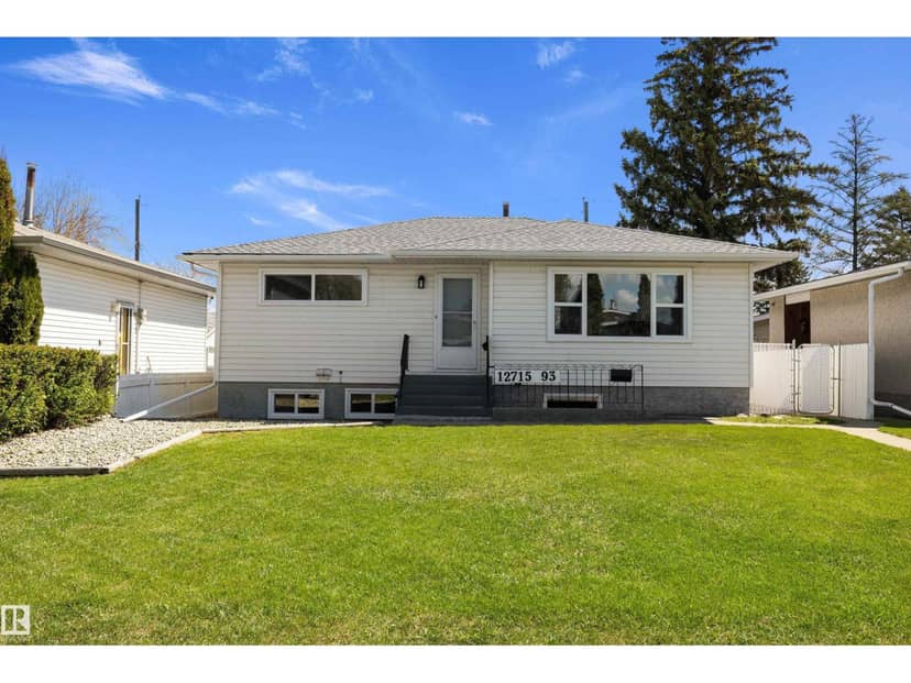 12715 / 12717 93 ST NW, Edmonton, photo 2