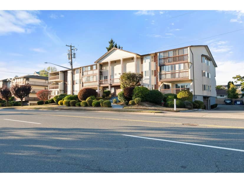 207 32089 OLD YALE ROAD, Abbotsford