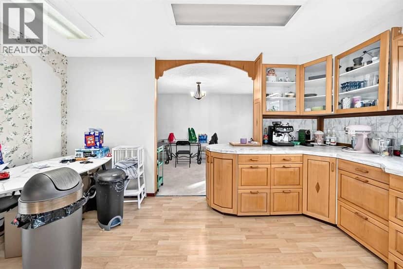 4015 Centre B Street NW, Calgary, photo 6