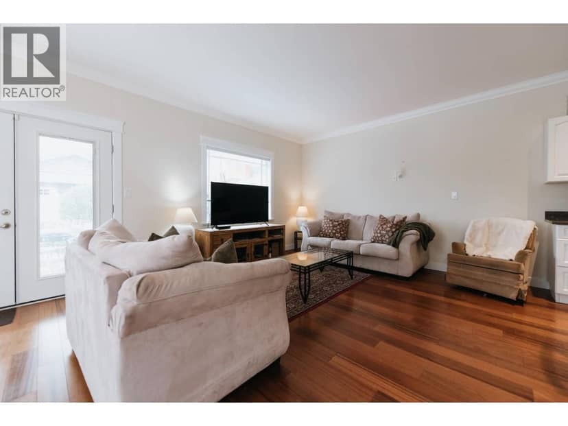 766 GERUSSI LANE, Gibsons, photo 8