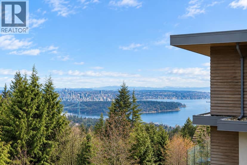 1448 SANDHURST PLACE, West Vancouver
