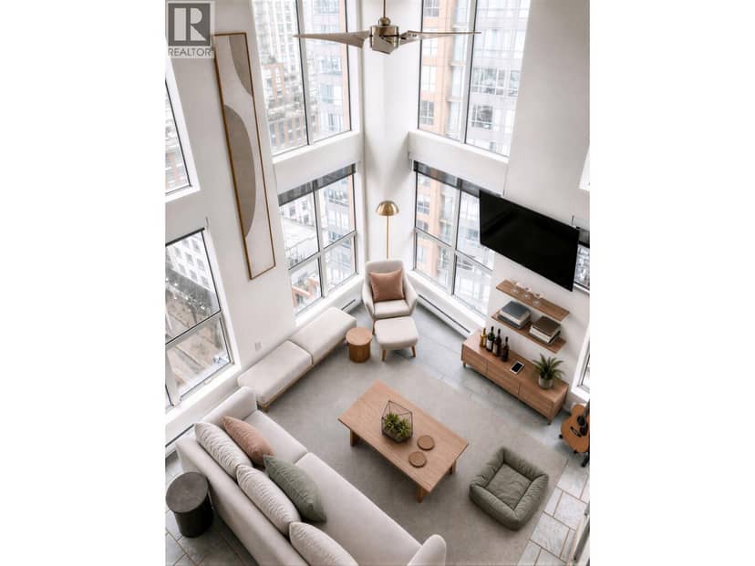 912 933 SEYMOUR STREET, Vancouver