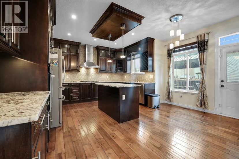 40 Baywater Court SW, Airdrie, photo 8