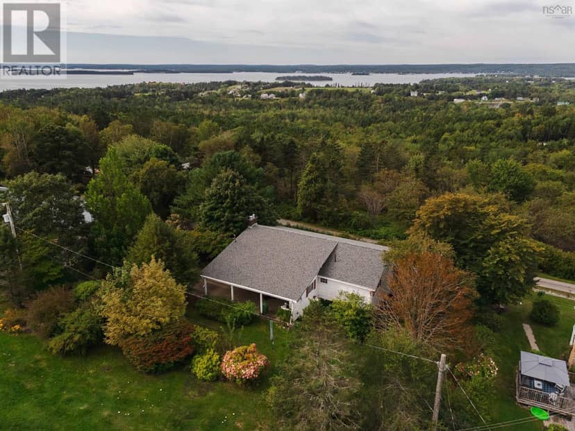 28 Oakview Drive, Chester, photo 7