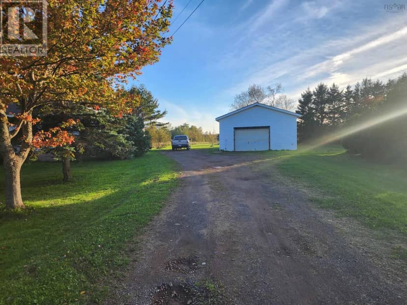 9340 Highway 366, Port Howe, photo 3