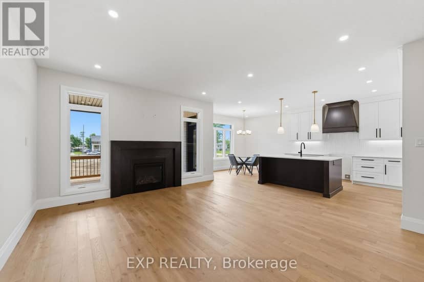 404 Erie Street, Warwick, photo 4
