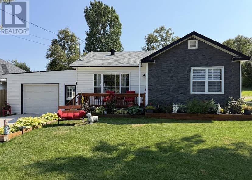 72 High Street, Deer Lake