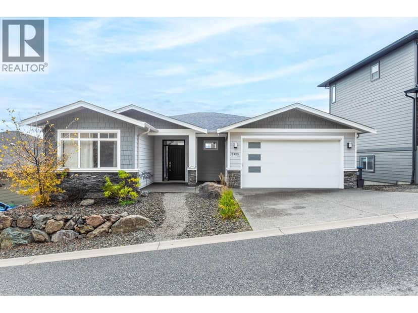 2420 Tallus Heights Drive, West Kelowna