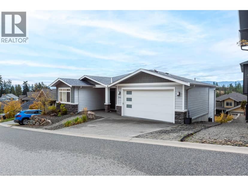 2420 Tallus Heights Drive, West Kelowna, photo 2