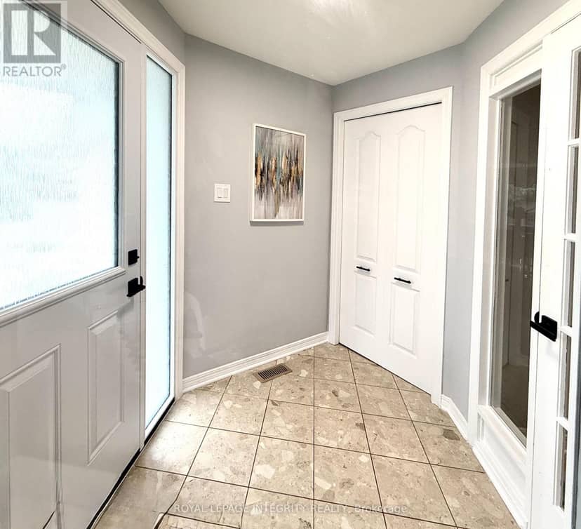 4 Glenarden Court, Ottawa, photo 3
