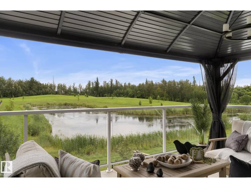 55 Maple Cr, Gibbons, photo 3