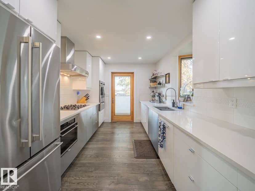 6839 111 ST NW, Edmonton, photo 8