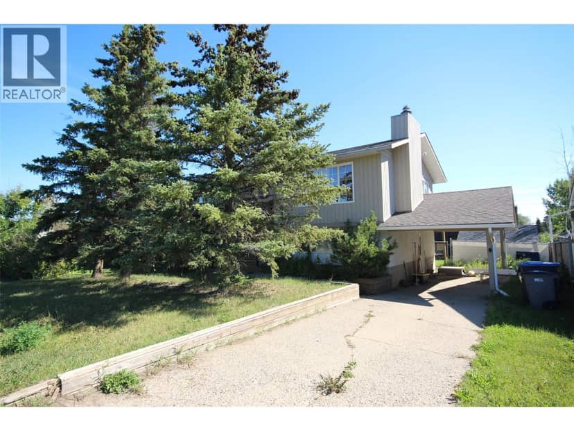 11304 17 Street, Dawson Creek