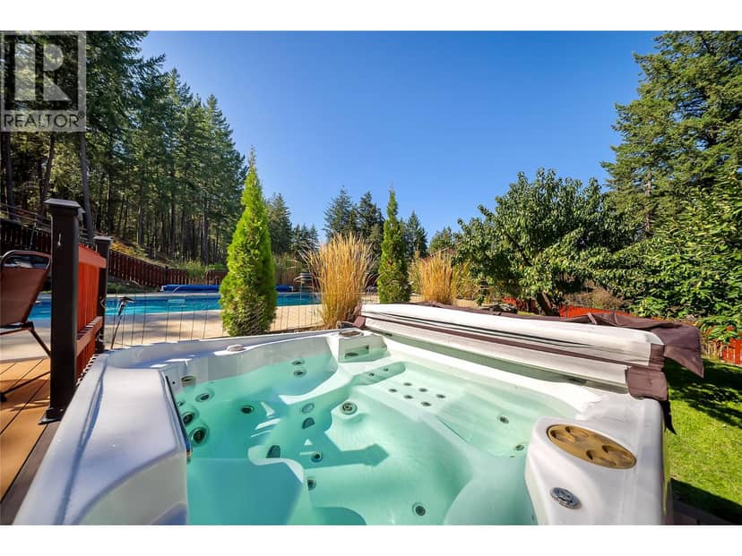 10590 Long Road, Lake Country, photo 7