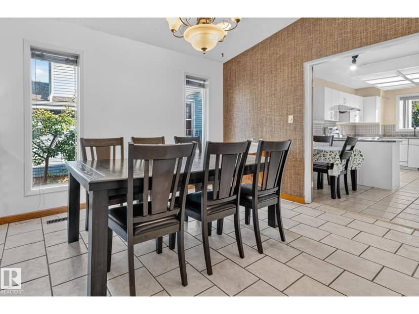 11 Howson Cr NW, Edmonton, photo 6
