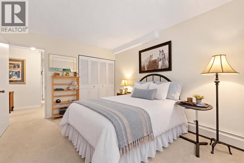 206 250 W 1ST STREET, North Vancouver, photo 8