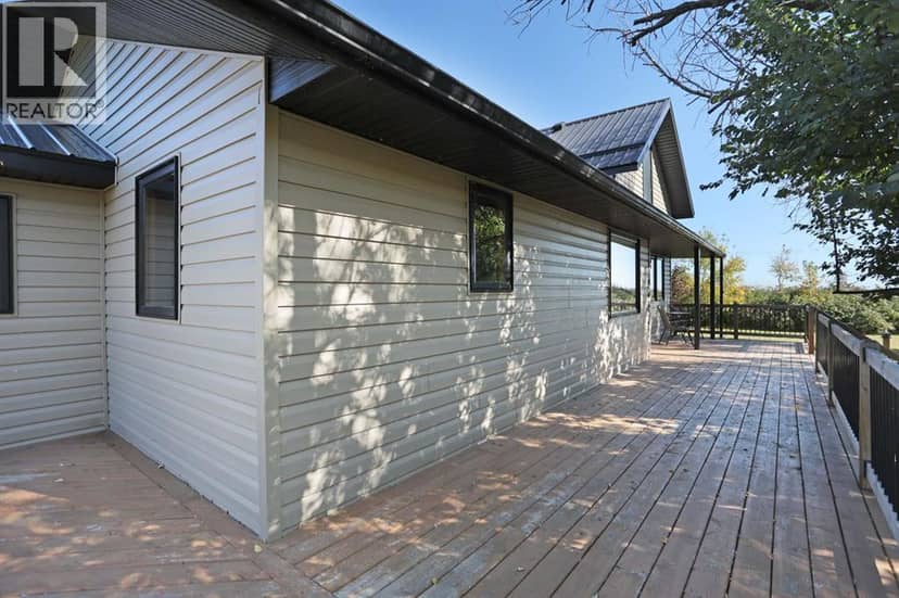 200036 873 Highway, Rural Newell, County of, photo 8