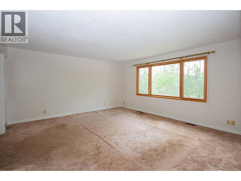 9616 227 Road, Dawson Creek, photo 7