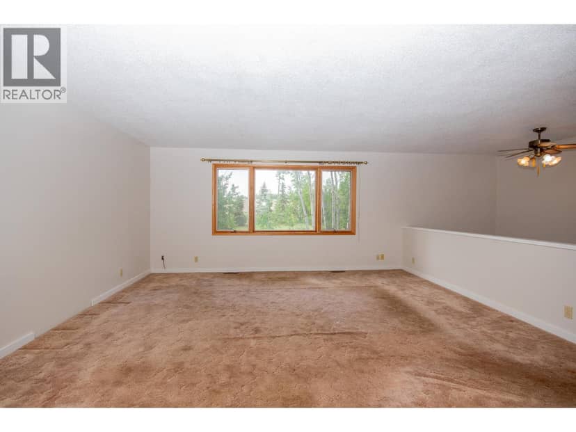 9616 227 Road, Dawson Creek, photo 6