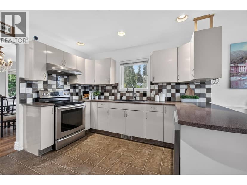 3777 Salloum Road, West Kelowna, photo 5