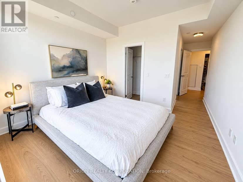 1604 - 3240 William Coltson Avenue, Oakville, photo 8