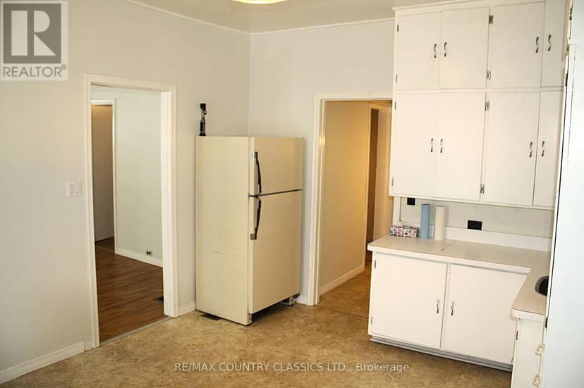 79 Wollaston Lk Road, Wollaston, photo 5