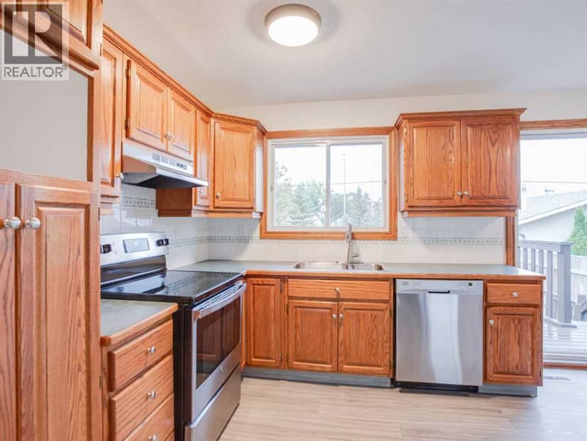 230 Eagle Road N, Lethbridge, photo 6