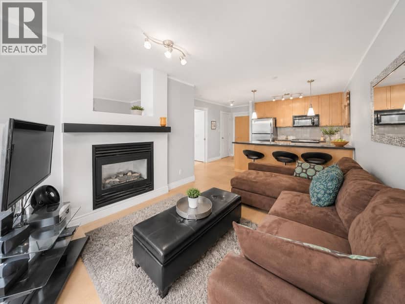605 989 Richards Street, Vancouver, photo 3