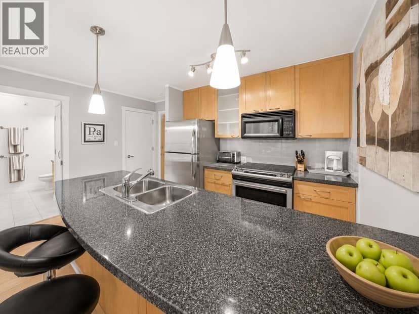 605 989 Richards Street, Vancouver, photo 5