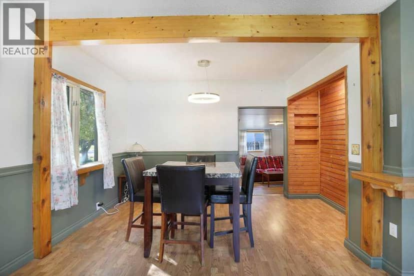 222 Centre Street, Duchess, photo 8