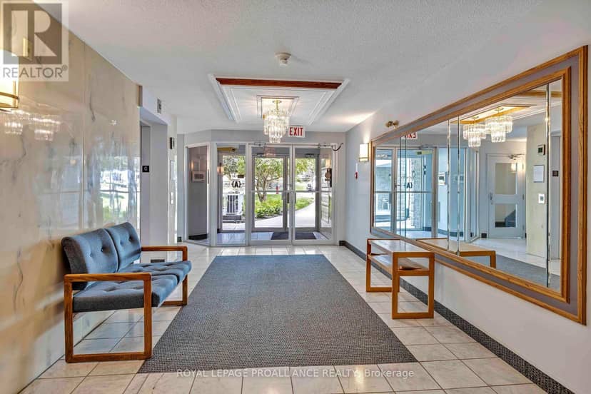 312A - 1099 Clonsilla Avenue, Peterborough, photo 6