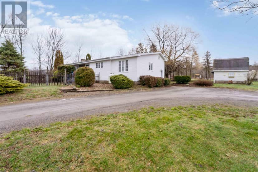 7140 Highway 201, South Williamston, photo 3