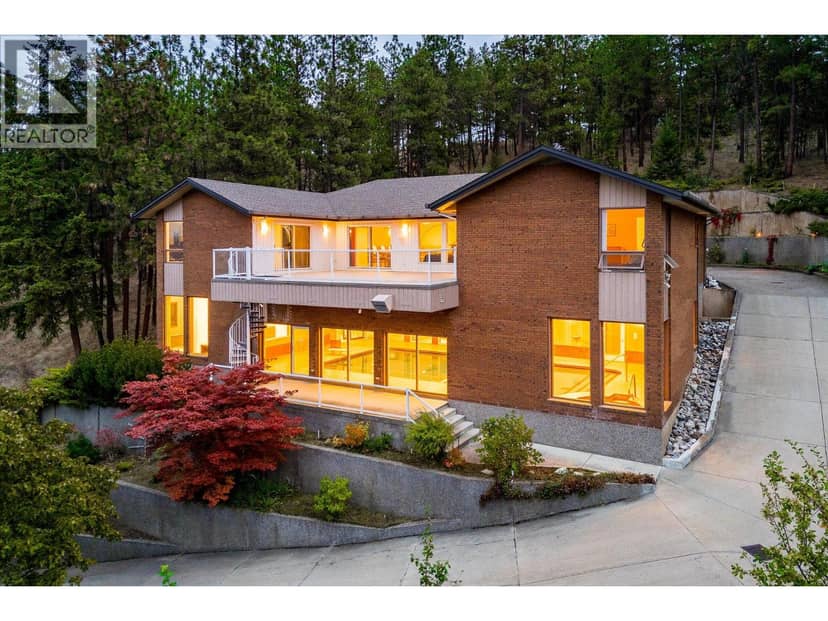 1045 Bartholomew Court, Kelowna, photo 2