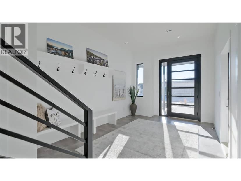 9201 Okanagan Centre Road W Unit# 17, Lake Country, photo 3