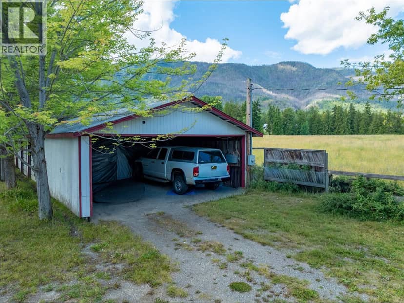 1102 Trans Canada Highway, Sorrento, photo 5