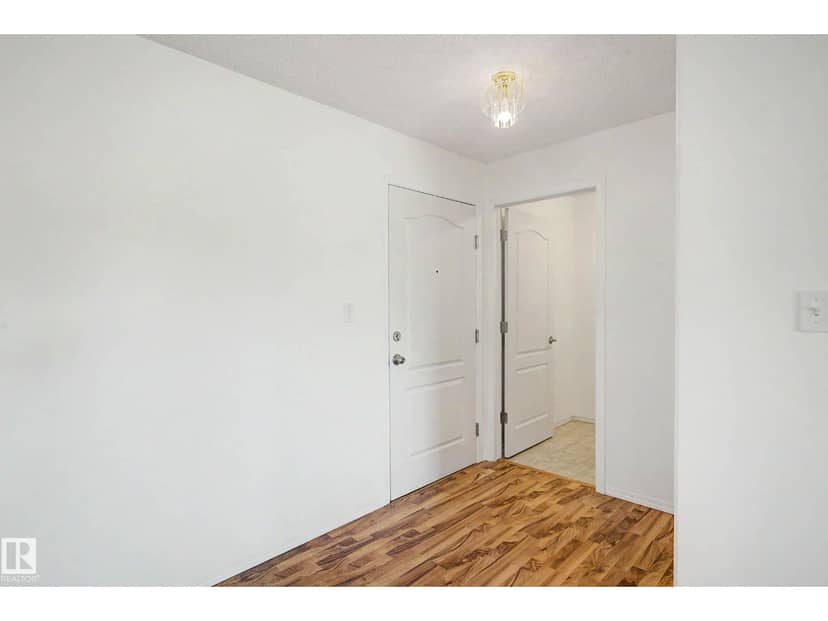 #203 8119 112 AV NW, Edmonton, photo 5