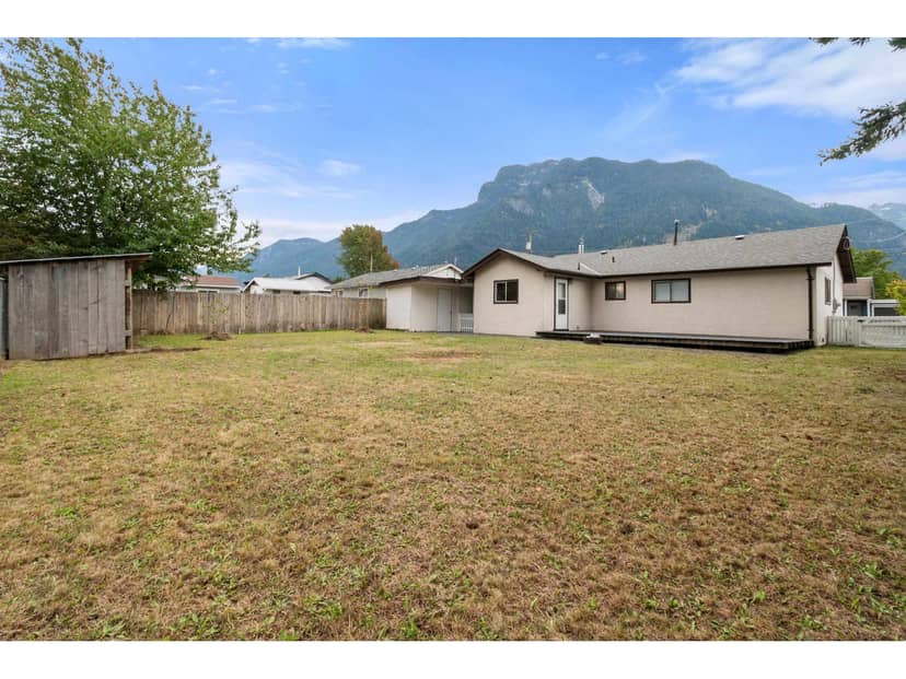 561 THACKER AVENUE, Hope, Hope, photo 8