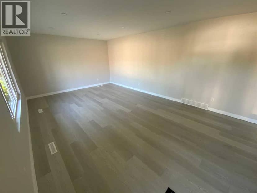 325 Aberdeen Avenue, Carbon, photo 8