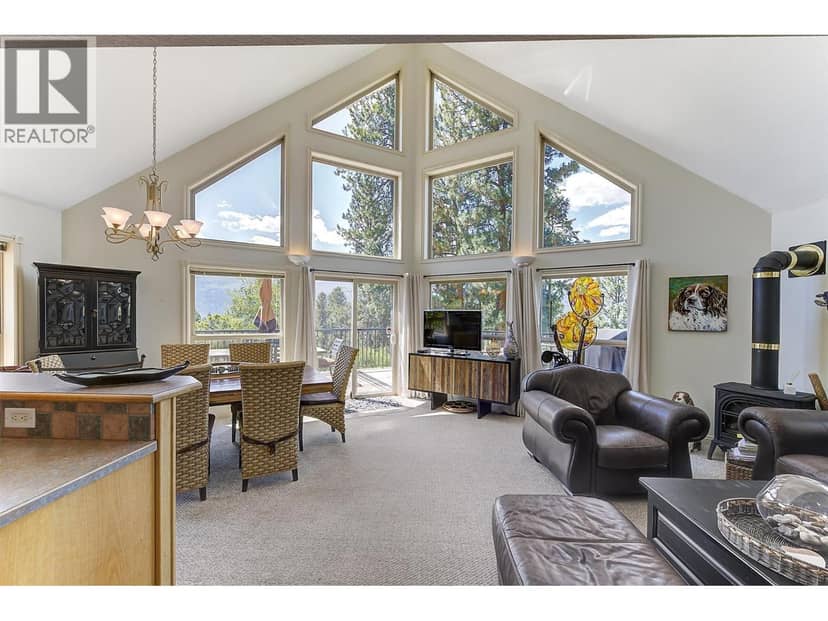 16490 Commonage Road, Lake Country, photo 3