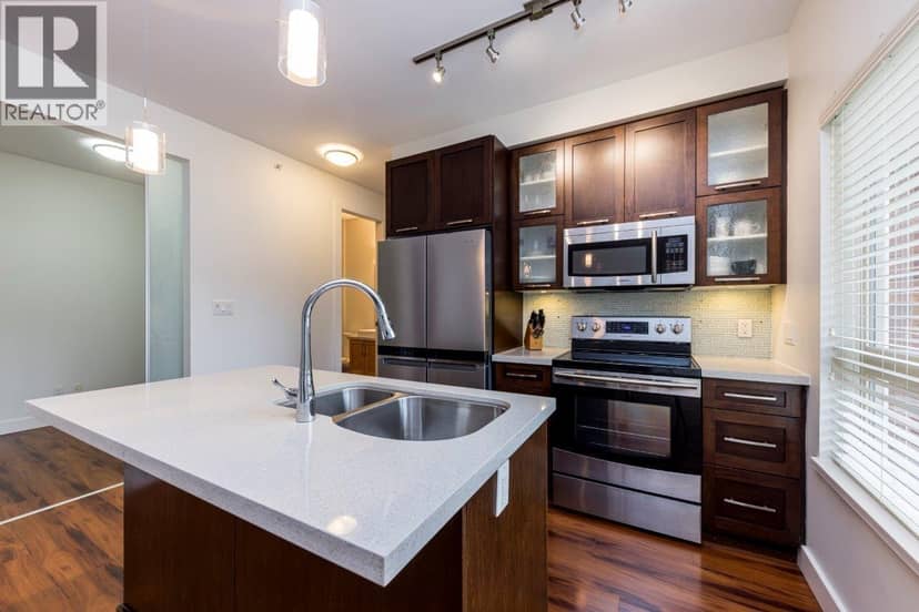 402 2138 OLD DOLLARTON ROAD, North Vancouver, photo 3