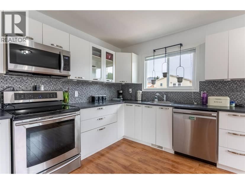 690 Alberni Avenue, Kamloops, photo 7