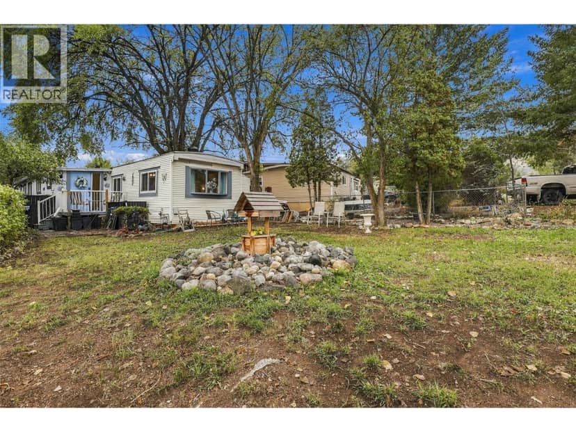 5317 Freda Avenue, Kamloops, photo 2
