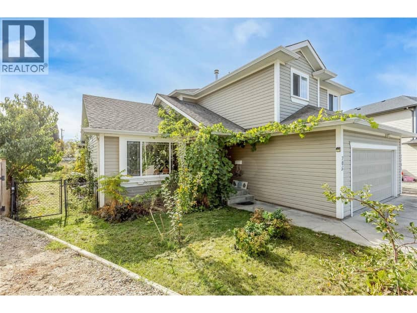 705 Stoltz Court, Kelowna, photo 4