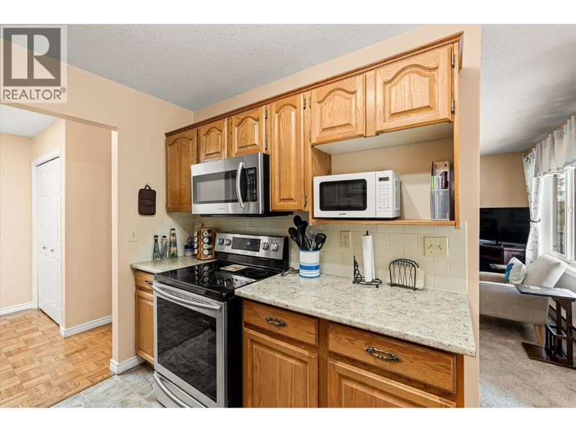 1170 Brookside Avenue Unit# 302, Kelowna, photo 6