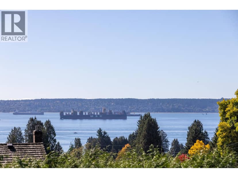 2484 OTTAWA AVENUE, West Vancouver, photo 2