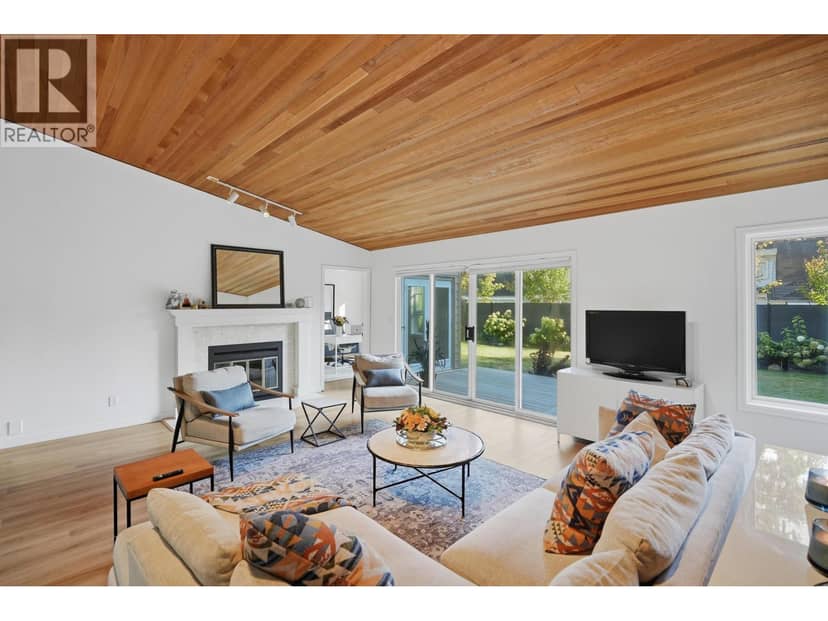 2207 TANAGER PLACE, North Vancouver, photo 4