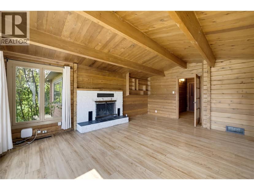 1260 16 Street NE, Salmon Arm, photo 8