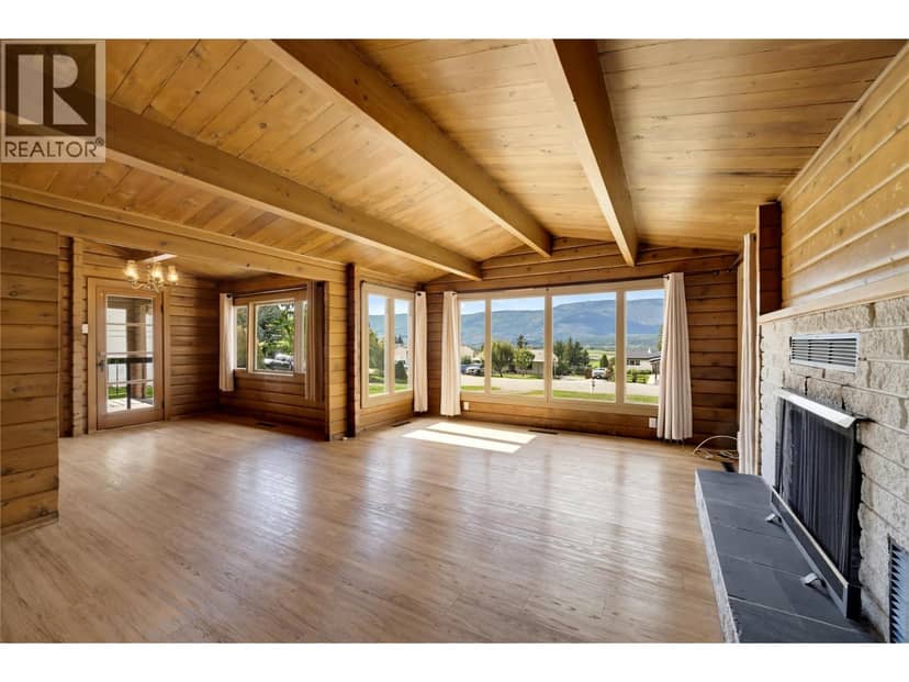 1260 16 Street NE, Salmon Arm, photo 6