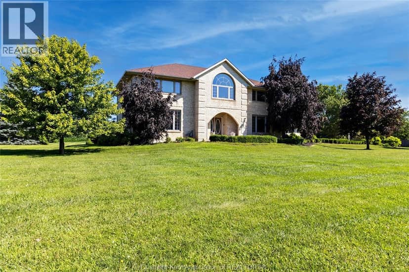 23356 Dew Drop Road, Thamesville, photo 2