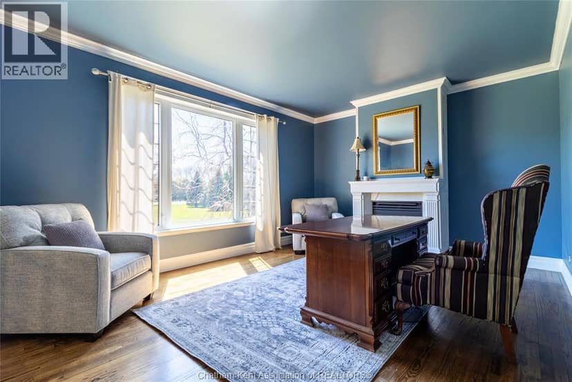 23356 Dew Drop Road, Thamesville, photo 5